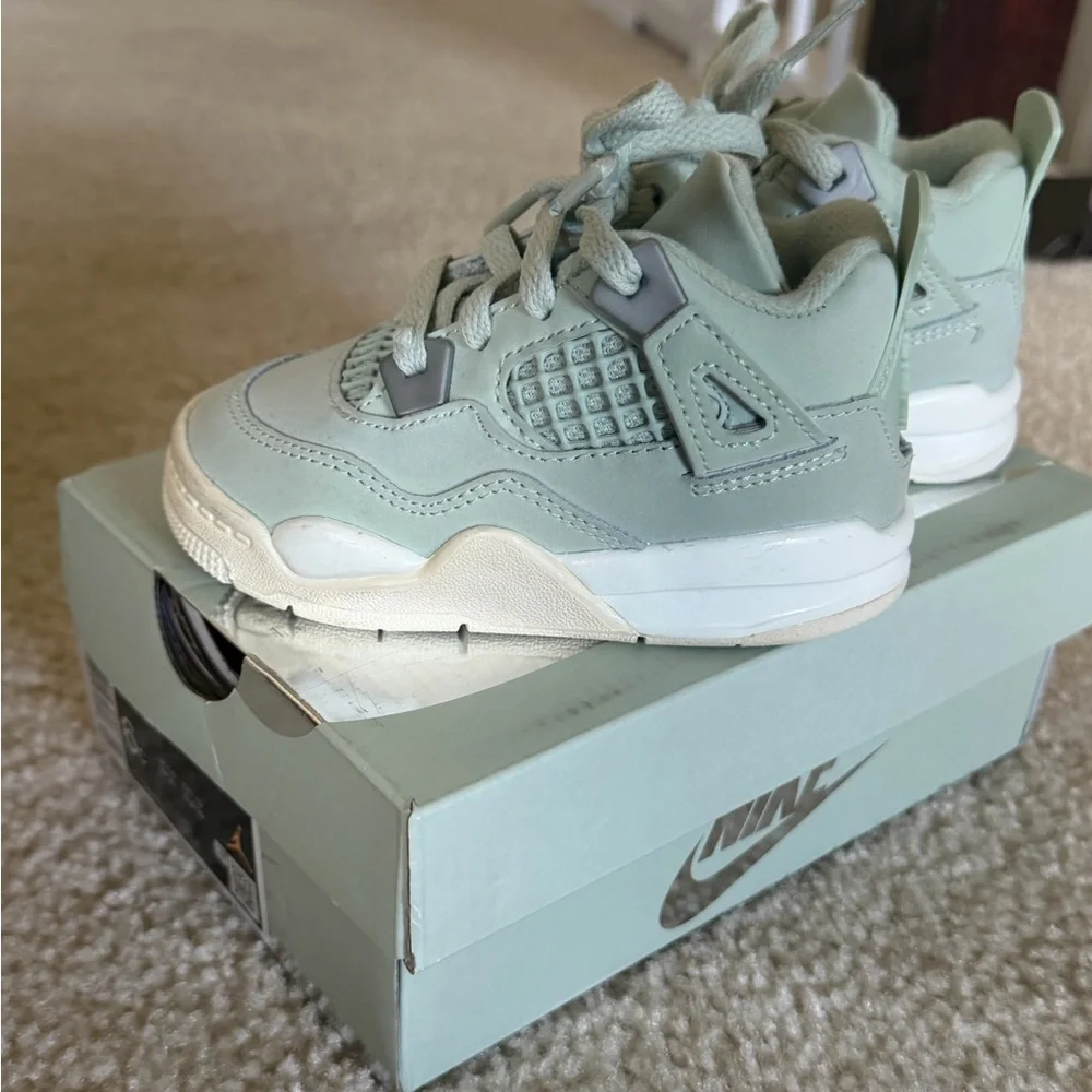 Air Jordan 4 Retro toddler 